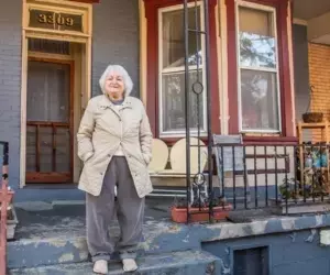 who is eligible for government home improvement grant?
