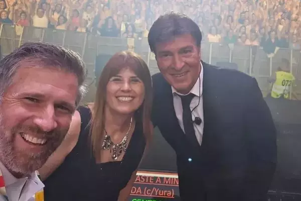 Pedro Bianchi Prata convidado para subir ao palco com Tony Carreira