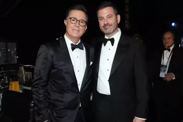 Jimmy Kimmel reage ao fim do programa de Stephen Colbert