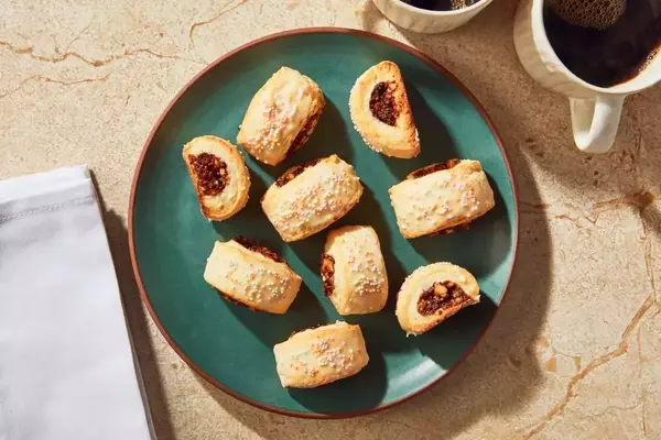 A Connoisseur's Collection of Holiday Cookie Recipes