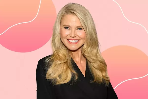 Christie Brinkley's Secret to a Healthy Morning: Her Signature Overnight Oats