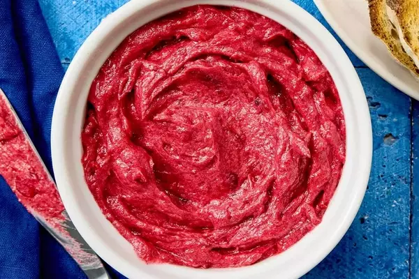 Homemade Cranberry Butter: A Sweet and Tangy Delight