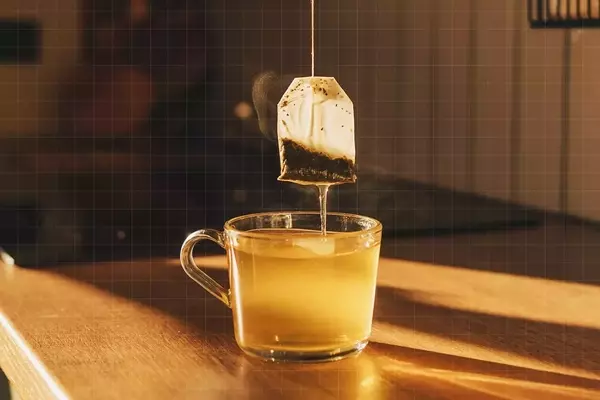 Green Tea: A Natural Remedy for Bloating and Digestive Health