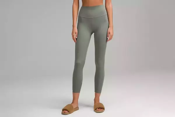 Score Unbeatable Deals on Lululemon Activewear and Accessories This Black Friday