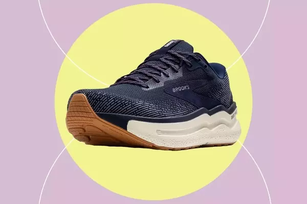 Brooks Ghost Max 2: The Ultimate Cushioning Sneaker for Pain-Free Movement