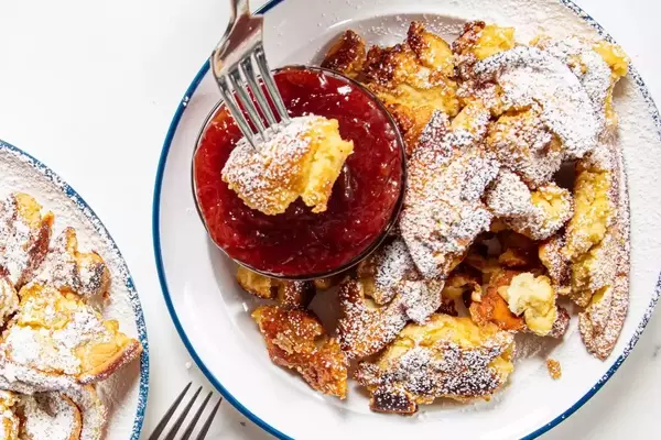 Mastering Kaiserschmarrn: An Austrian Torn Pancake Recipe