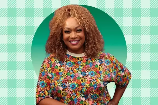 Sunny Anderson's Holiday Herb Butter: A Culinary Delight
