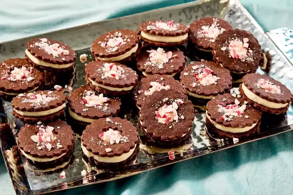 The Art of Crafting Chocolate Peppermint Sandwich Cookies