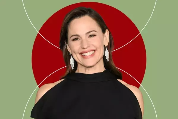 Jennifer Garner and Her Mother Share Their Beloved 'Cowboy Cookies' Recipe for the Holiday Season