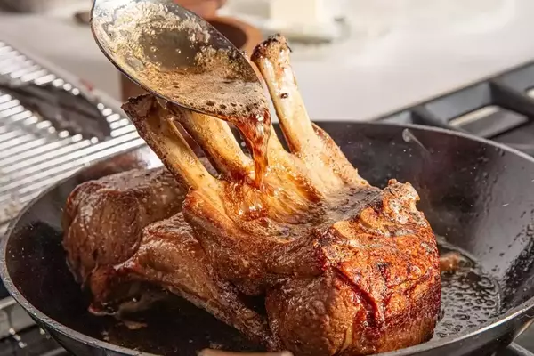 Precision Carving: Mastering the Art of Dividing a Rack of Lamb