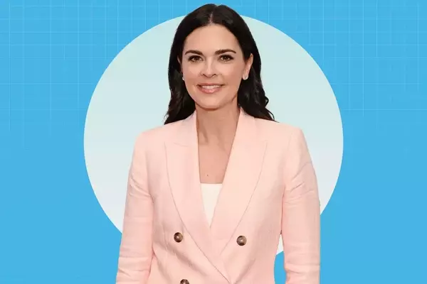 Katie Lee Biegel's Five-Ingredient Pimento Cheese Dip: A Holiday Party Essential