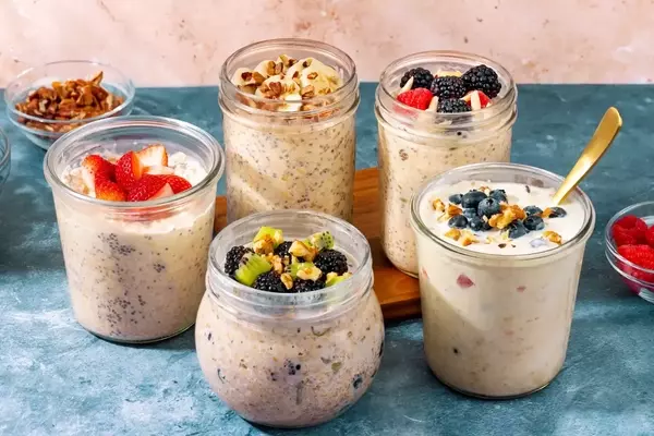 A Comparative Review of Celebrity Overnight Oats Recipes