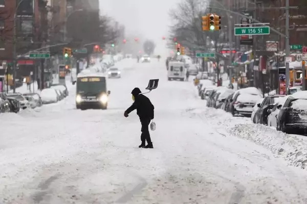 United States Grapples with Major Winter Storm Impacting Millions