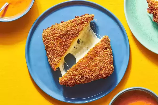 Innovative Grilled Cheese Sandwiches: 15 Recipes to Elevate Your Comfort Food Experience