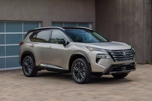 Nissan Recalls Over 300,000 Rogue SUVs Due to Throttle Body Issues