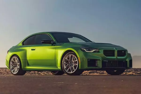 BMW M Division CEO Foresees the End of Manual Transmissions