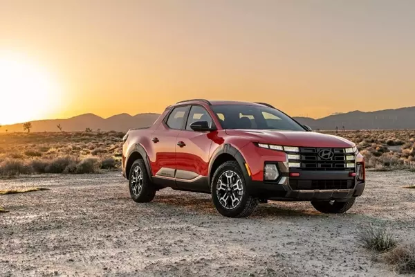 Comparing Lifestyle Pickups: 2026 Hyundai Santa Cruz vs. 2026 Honda Ridgeline
