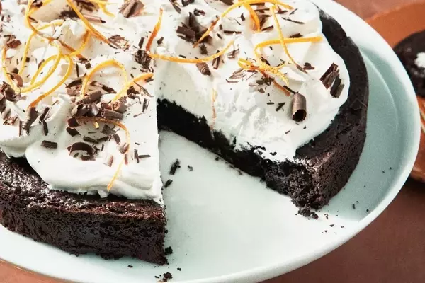 41 Delightful Desserts for Passover: Flourless and Festive Options