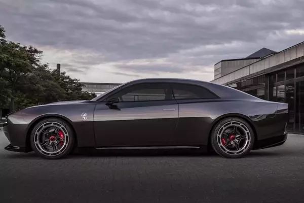 Dodge's Dual Power Strategy: Hellcat and 900-HP Electric Charger