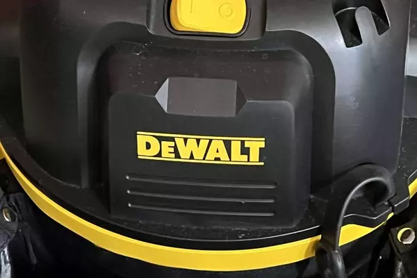 Unbeatable Deal: DeWalt's 20V Max XR 1/4-Inch Impact Driver Now Over 50% Off at Walmart