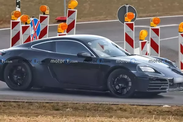 Porsche Reaffirms Commitment to Electric Boxster and Cayman Amidst Market Dynamics