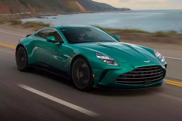 2027 Aston Martin Vantage: A Blend of Power and Luxury