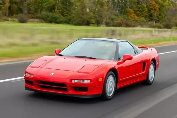 Honda to Offer New Parts for Classic Acura NSX Models