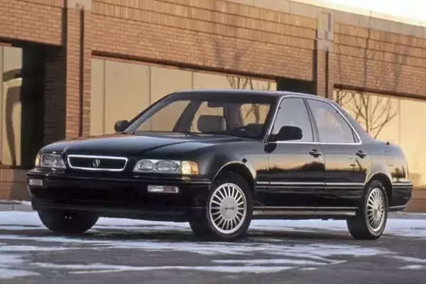 The Reimagined 1991 Acura Legend LS: A Luxury Sedan Evolving to New Heights