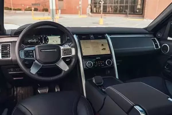 2026 Land Rover Discovery: Interior Evolution and Design