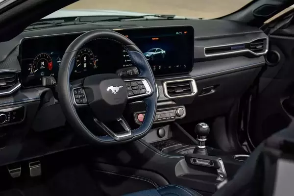 Ford Reaffirms Commitment to Manual Mustang Amidst Industry Shift