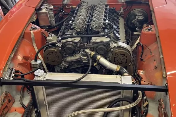 Datsun 280Z Transformed with Mercedes-Benz V12 Power