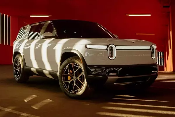 Exploring the 2028 Rivian R2: A Compact Electric SUV with Off-Road Prowess