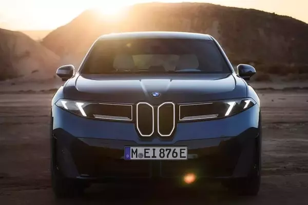 BMW's Ambitious Electrification Path: Aiming for EV Sales Parity with Gasoline Cars by 2030