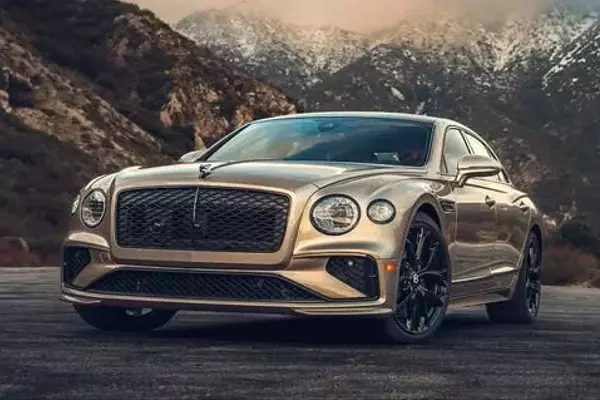The 2025 Bentley Flying Spur Speed: A Vision of Luxury and Performance