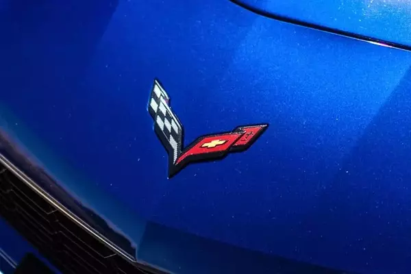 C8 Corvette Grand Sport Unveiled at Sebring