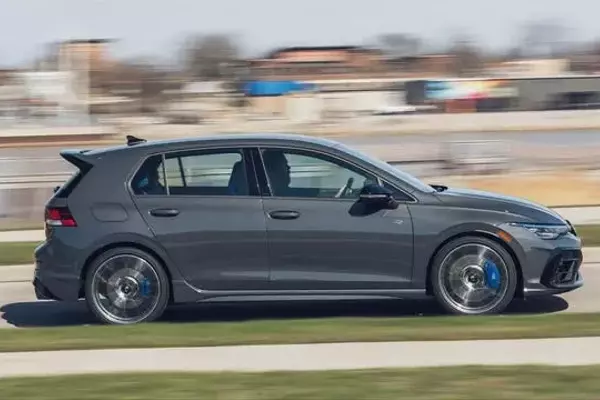 First Impressions of the 2026 Volkswagen Golf R: A Long-Term Test