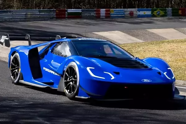 Ford GT Mk IV Sets New Nürburgring Record