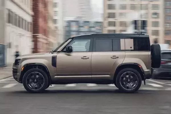 2025 Land Rover Defender OCTA: A Powerhouse SUV Unveiled