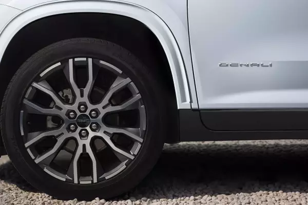 GM Faces Class-Action Lawsuit Over Alleged Brake Failures in 2025 Vehicle Models