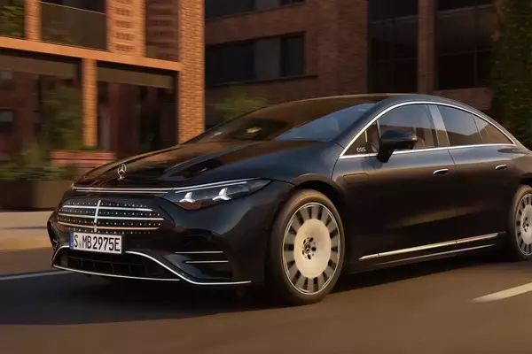 2027 Mercedes-Benz EQS Unveiled: Enhanced Platform Under Familiar Aesthetics