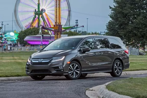 Honda Recalls Odyssey Minivans Over Airbag Malfunction Concerns