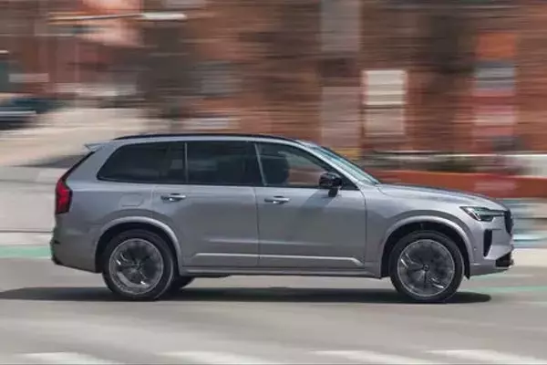 First Look: 2026 Volvo XC90 B6 AWD Ultra Embarks on 40,000-Mile Long-Term Evaluation
