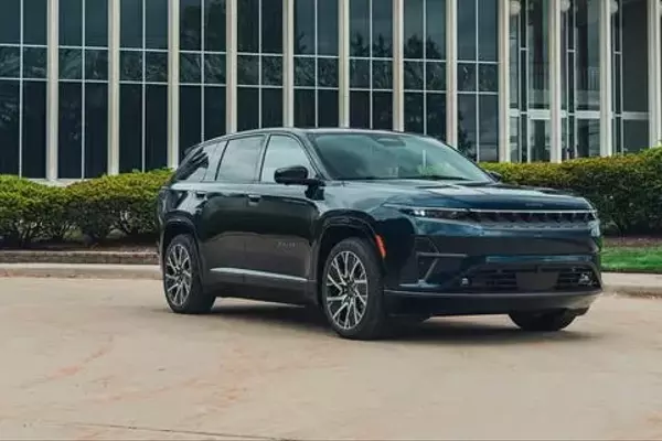 Jeep Wagoneer S Electric SUV Faces Temporary Halt in Production, Set for 2027 Return with NACS Compatibility