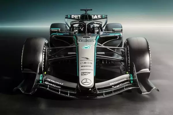 F1 Chief Criticizes Political Influence on Automotive Industry's EV Transition