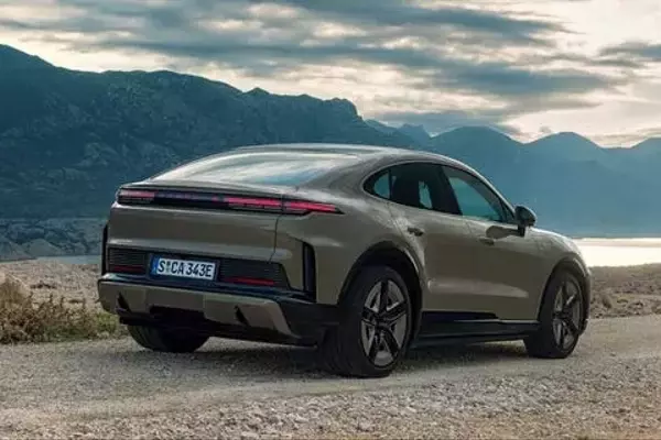 2026 Porsche Cayenne Coupe Electric Unveiled with Impressive Performance