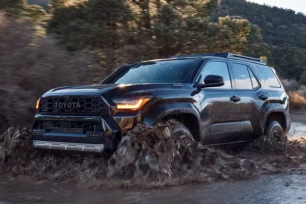 2027 Toyota 4Runner Hybrid: The Off-Road Electrified Evolution
