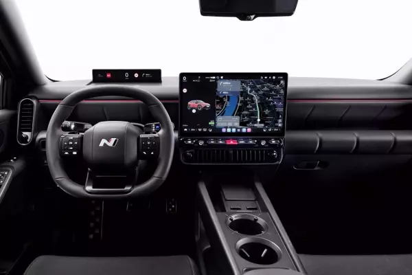 Hyundai's Next-Gen Infotainment: Pleos Connect Debuts