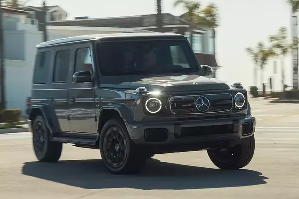 2027 Mercedes-Benz G580e: Electric Power Meets Off-Road Icon