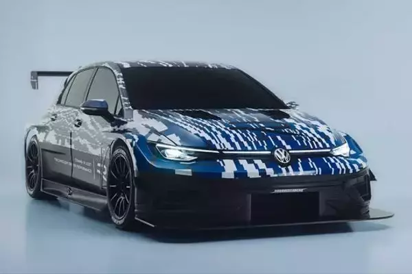 Volkswagen Golf R 24H Concept Car Revealed