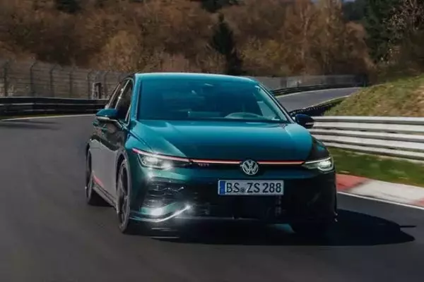 Volkswagen Golf GTI Edition 50 Sets New Nürburgring Record